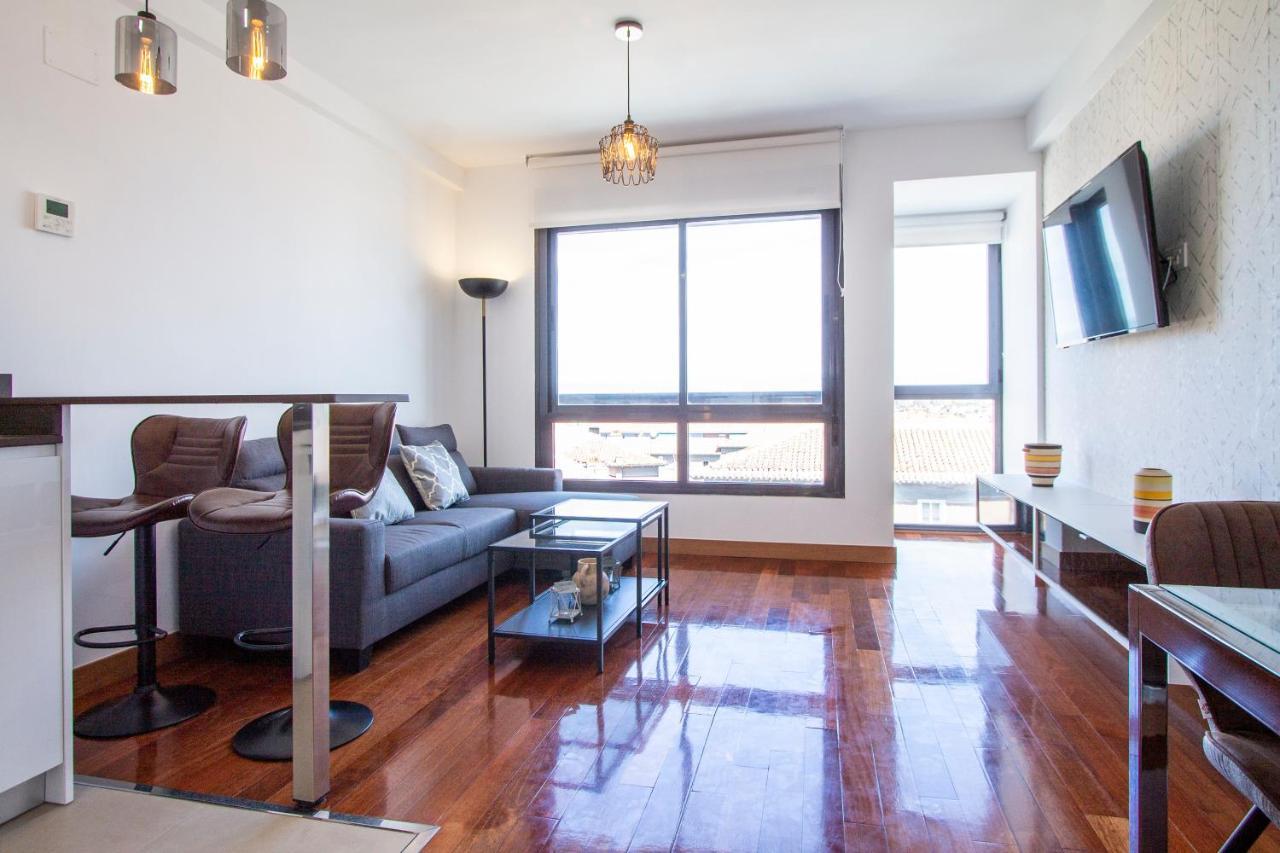 Apartamentos Castilla Luz Business Madrid Esterno foto