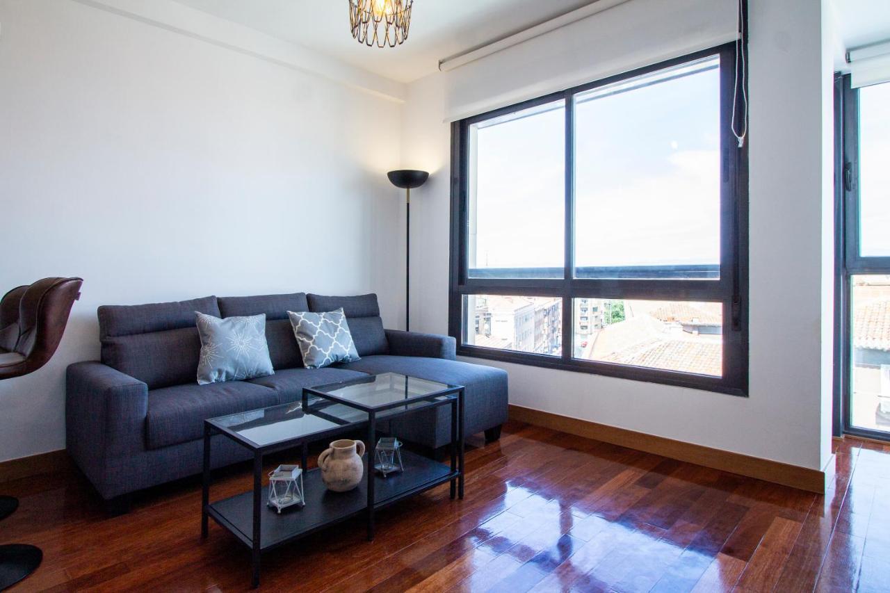 Apartamentos Castilla Luz Business Madrid Esterno foto