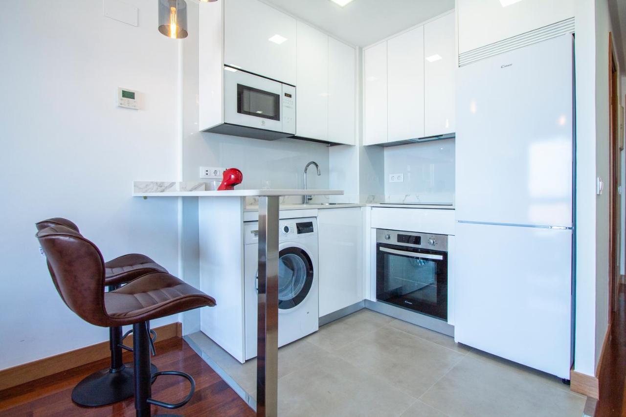 Apartamentos Castilla Luz Business Madrid Esterno foto